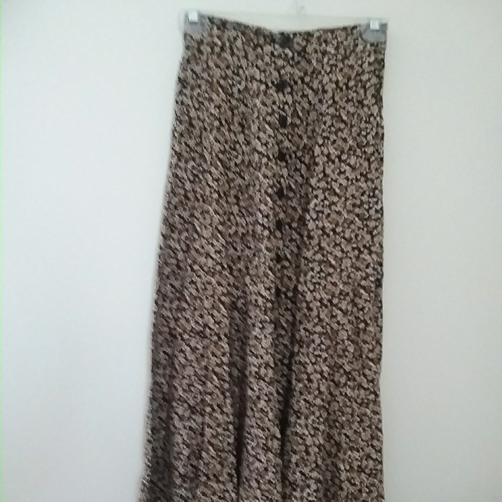 Express Size P skirt